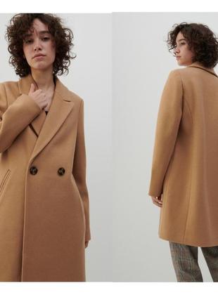 Пальто цвета кэмел reserved 36 p.