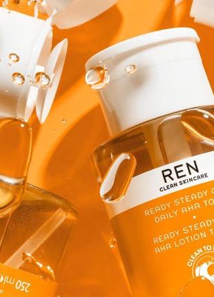Тонік для сяяння шкіри обличчя з ана-кислотами ren radiance glow daily aha tonic 100 мл pixi bioderm5 фото