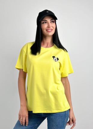 Жіноча літня футболка вільного крою з термонаклейкою міккі маусом бавовна жовта3 фото
