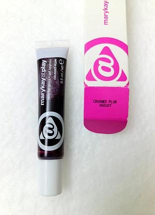 Блеск crushed plum для губ marykayatplay в тюбике