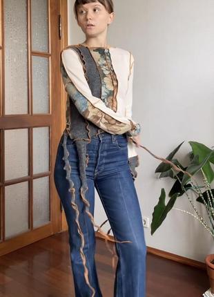 Свитер patchwork upcycle сшит из различных материалов s/m