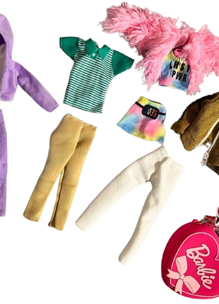 Набор одежды в сумочке для кукол типа барби
