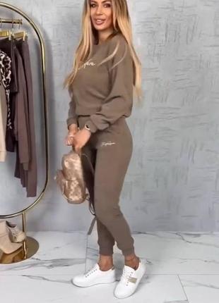 Костюм спортивний жіночий теплий оверсайз світшот штани на високій посадці з кишенями...