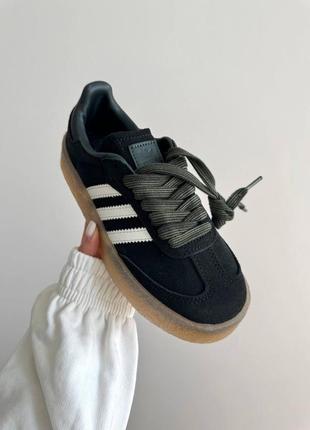 Кросівки adidas1 фото