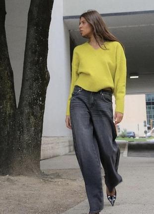 Светр з v-подібним вирізом zara 2142/169