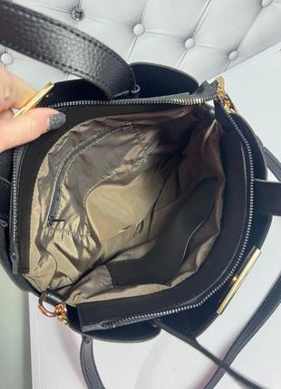Женская стильная и качественная сумка из искусственной кожи зеленая10 фото