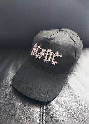 Кепка h&amp;m (ac/dc)