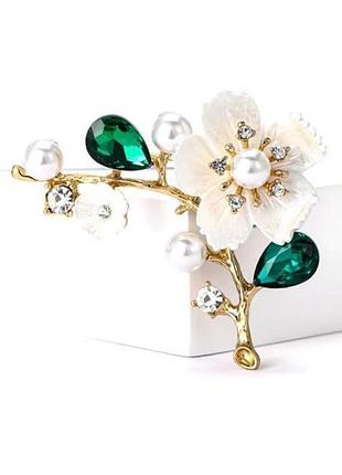 Брошь "цветок сливы", зеленый