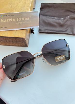 Фирменные солнцезащитные женские очки katrin jones kj08748 фото