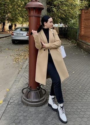 Пальто stradivarius