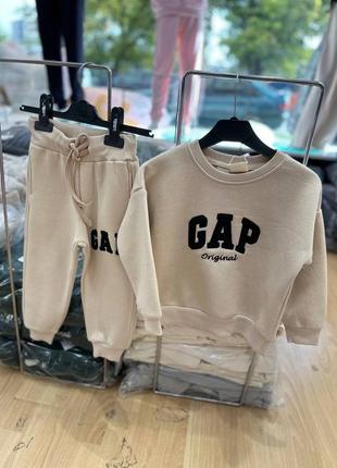 Детский костюм gap