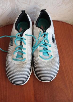 Кросівки skechers