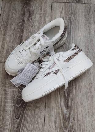 Новые кроссовки reebok 36 размер
