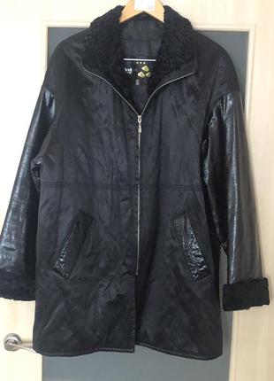 Куртка демісезонна італійськоі фірми tavena