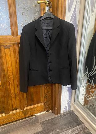 Продам костюм!