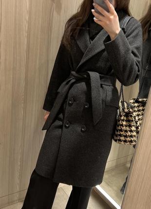 Классическое шерстяное пальто в стиле zara