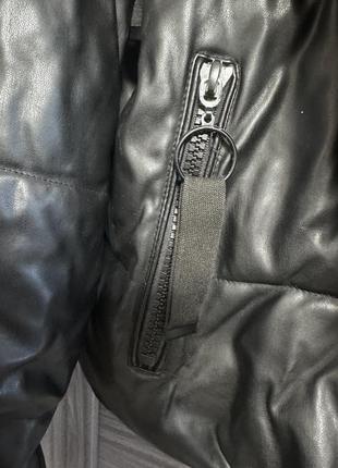 Продам куртку zara