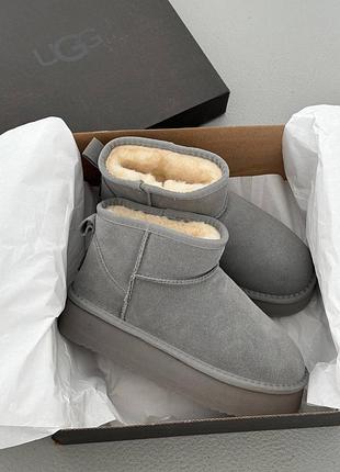 Ugg ultra mini platform
