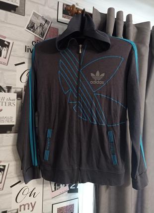 Классная кофта с капюшоном на молнии худи adidas