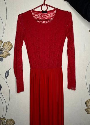 Вечернее платье
