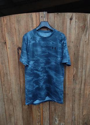 Спортивная футболка under armour мужская