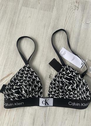 Calvin klein бюсгартер