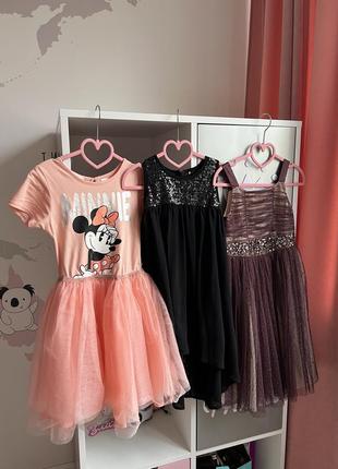 Платье на девочку