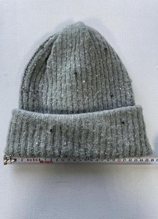 Шапка зі стразами