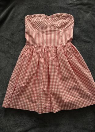 Жіноча сукня