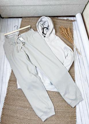 Мужской костюм в бежевом цвете утепленный h&m
