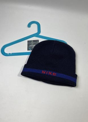 Шапка двухсторонняя nike vintage