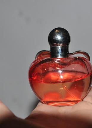 Nina ricci nina туалетная вода нина вещи нина красное яблоко женские духи 80 мл оригинал5 фото