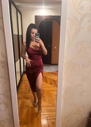 Сукня бургунді