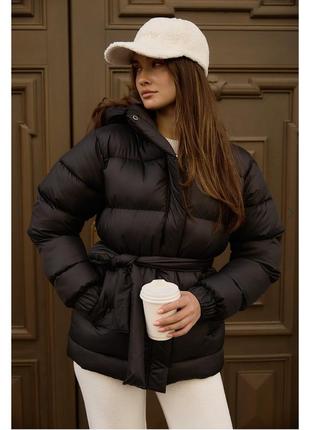 Жіноча куртка