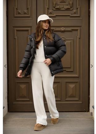 Жіноча куртка