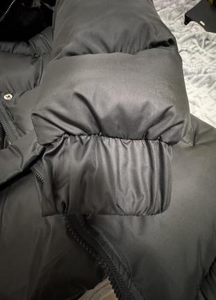 Жіноча куртка