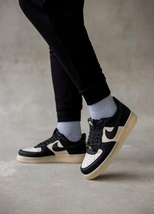 Женские кроссовки nike air force black white v2