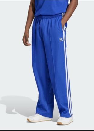 Спортивні штани adidas