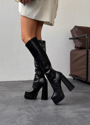 Сапоги на высоком каблуке в стиле братец версаче черные демисезонные деми 11514