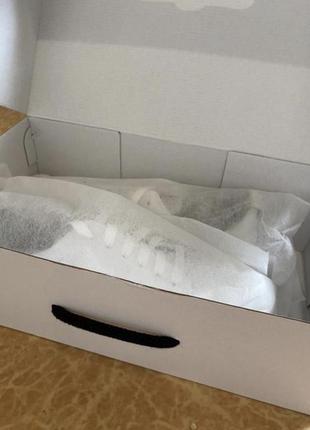 Белые кожаные кроссовки, кеды женские5 фото