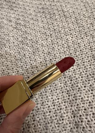 Помада estée lauder3 фото