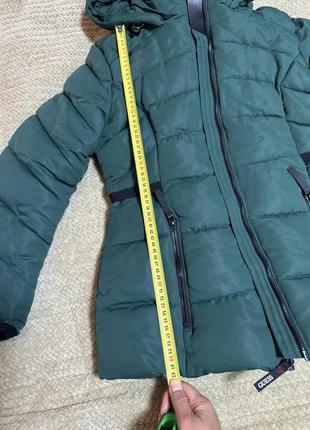 Зимова куртка guess