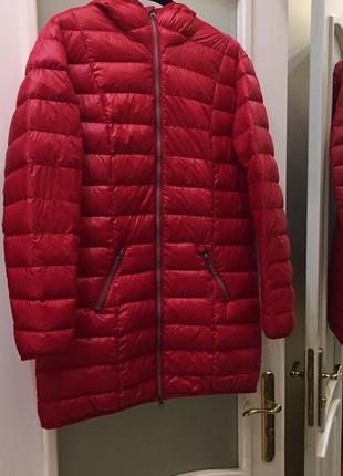 Новий. червоний пуховик бренду bonprix collection lightweight down coat red оригінал size l/m  90% d