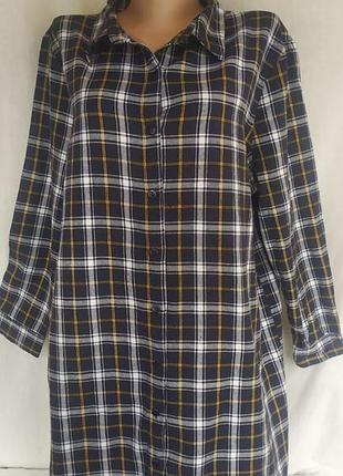 Удобная удлиненная современная рубашка из коттона большого размера