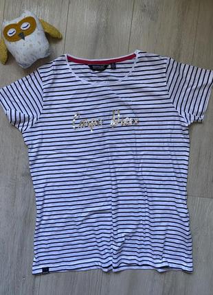 Новая женская футболка