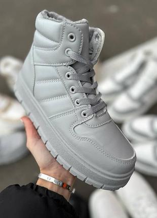 ❄️жіночі кросівки зима дуже стильні❄️