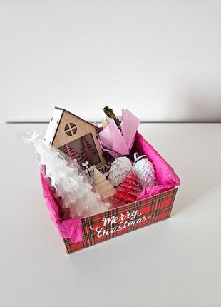 Подарунковий бокс, різдвяний подарунок