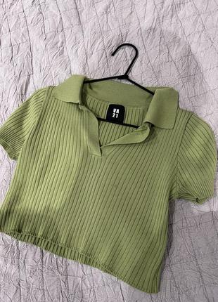 Трикотажний зелений топ