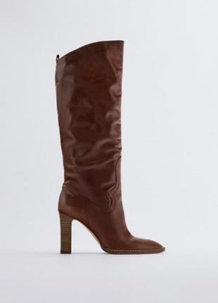 Сапоги коричневые казаки zara