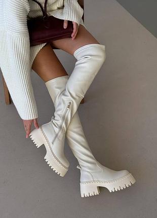 Новинка🤤 ботфорти на масивній підошві в двох кольорах🎀